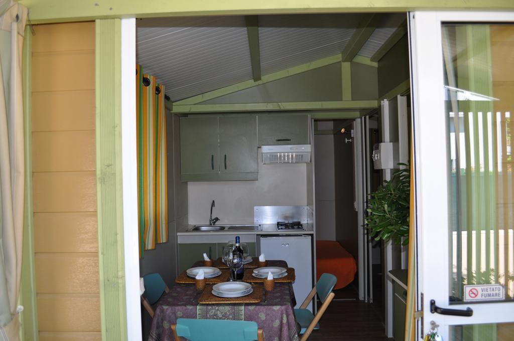 Camping Versilia Mare Ξενοδοχείο Λίντο ντι Καμαϊόρε Εξωτερικό φωτογραφία
